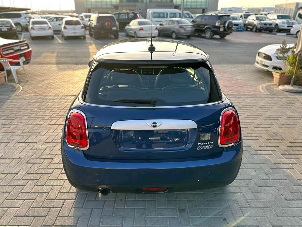 Mini Cooper Model S - Image 11