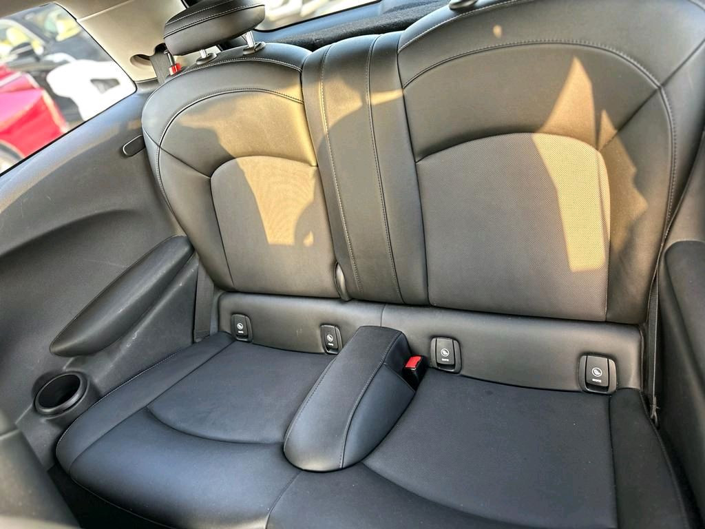 Mini Cooper Model S - Image 8