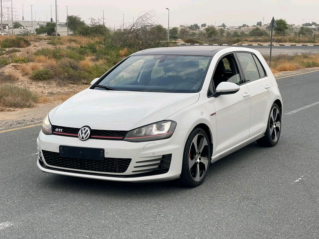 Volkswagen Golf - Image 3