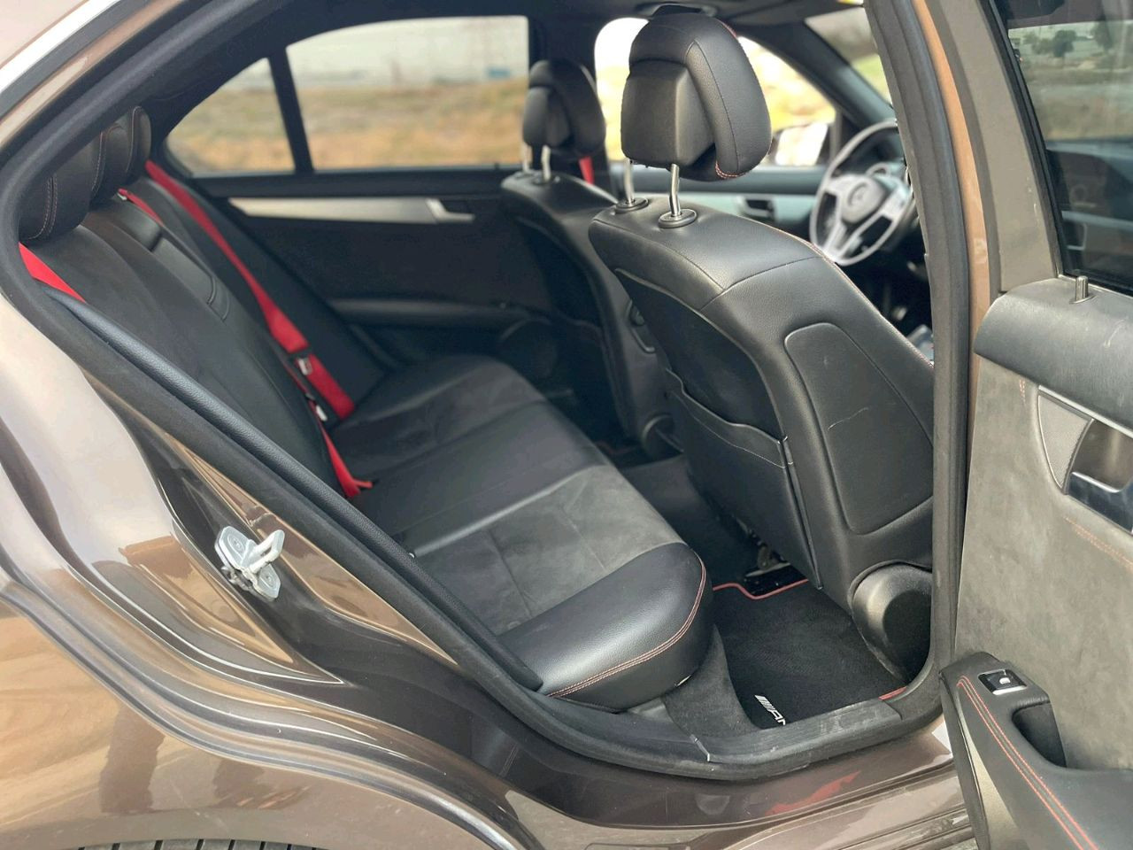 Mercedes Benz C-Class - Image 3