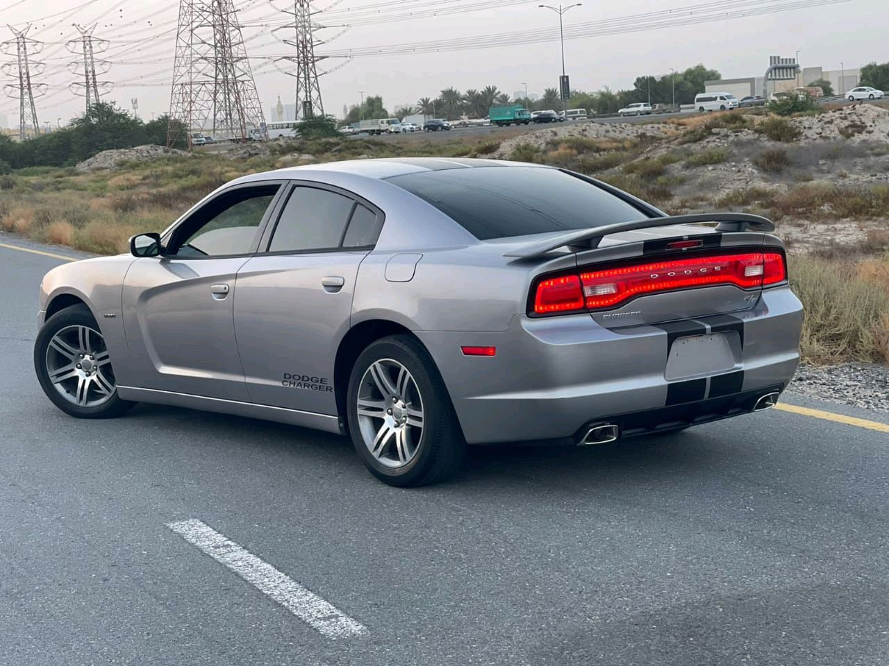 Dodge Charger - Image 5