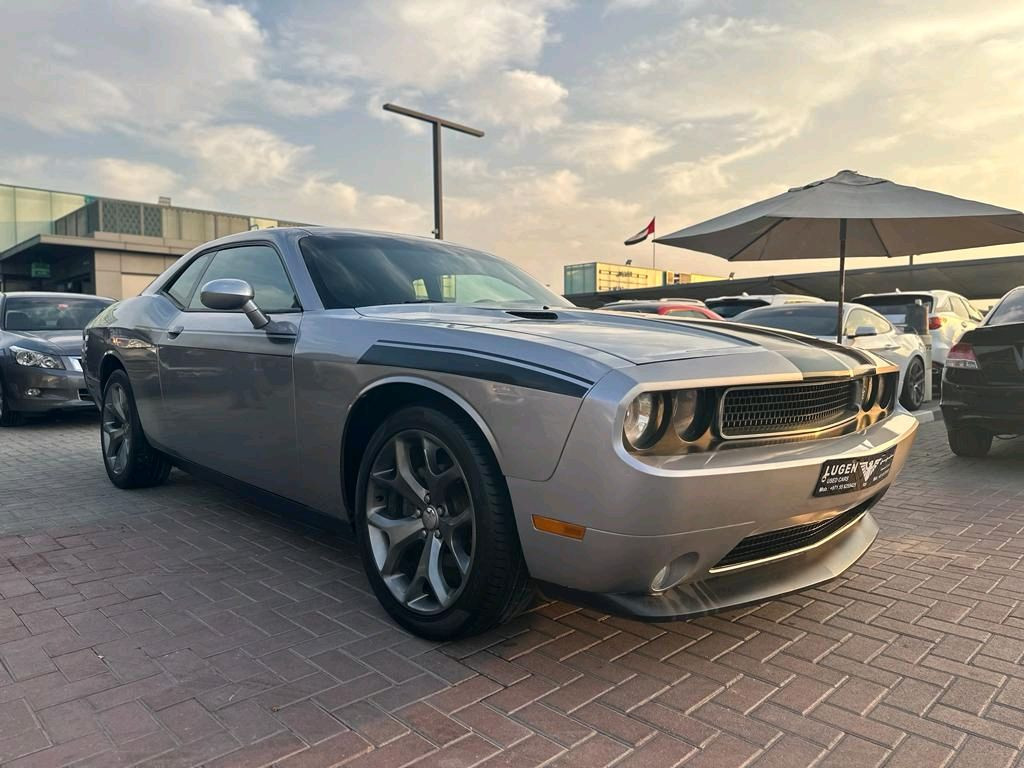 Dodge Challenger - Image 8