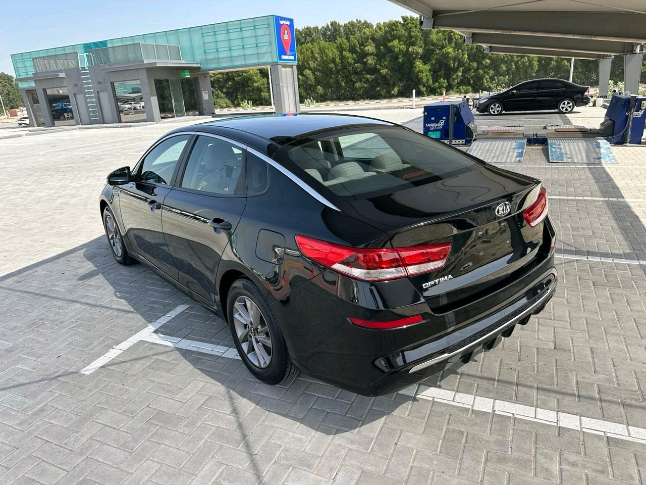 KIA Optima - Image 8