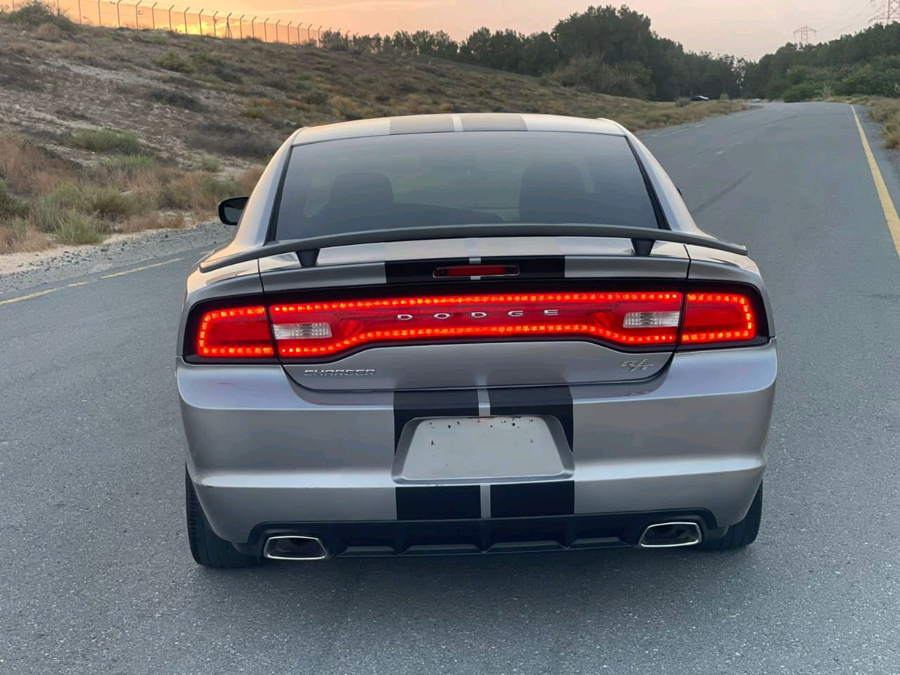 Dodge Charger - Image 7