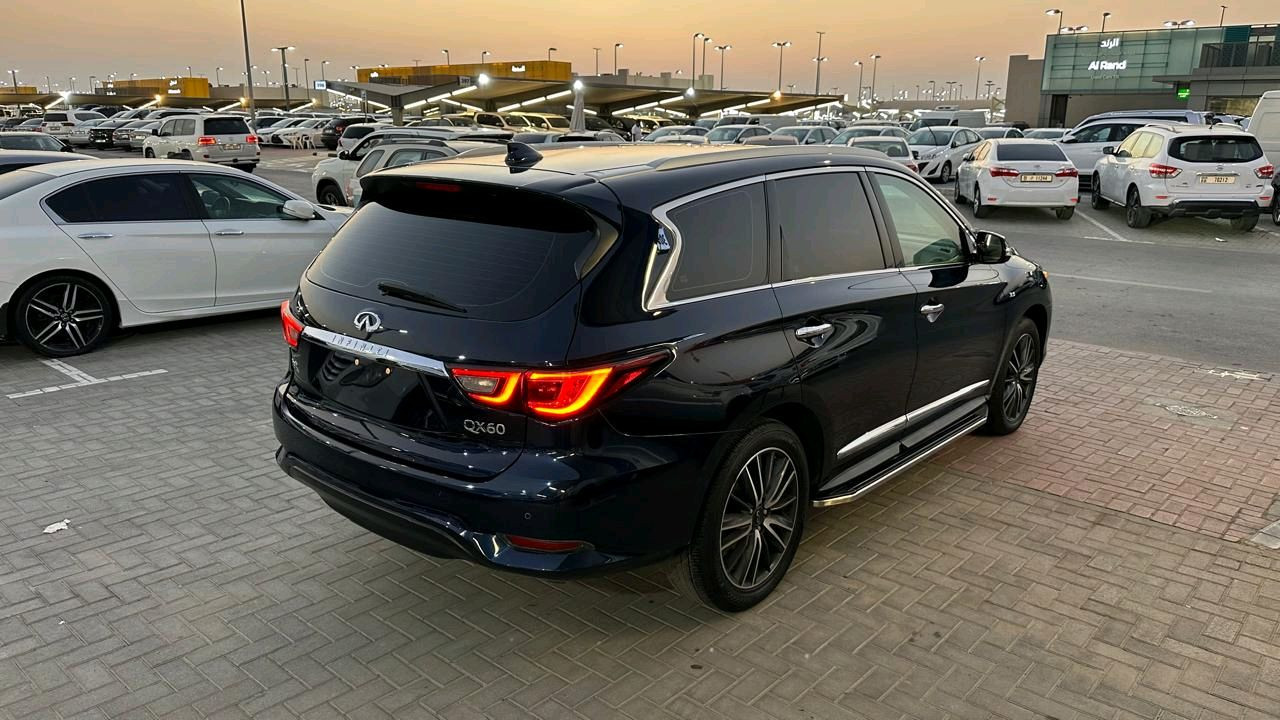 Infiniti QX60 - Image 5