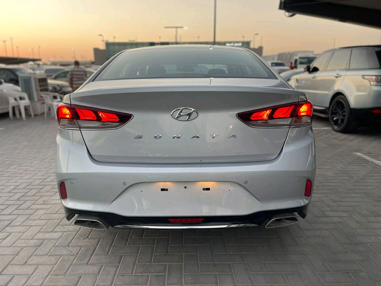 Hyundai Sonata - Image 8