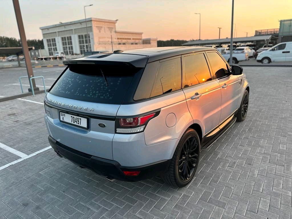 Range Rover Sport - Image 7