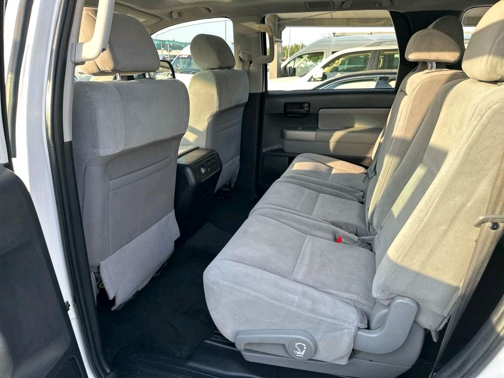 Toyota Sequoia - Image 8