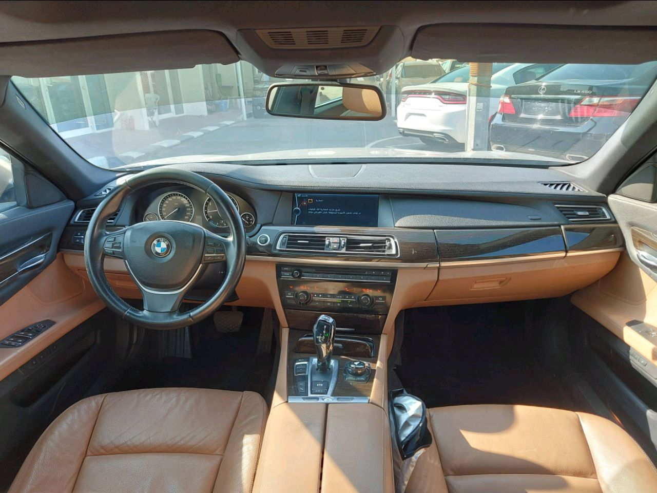 BMW 7-Series - Image 3