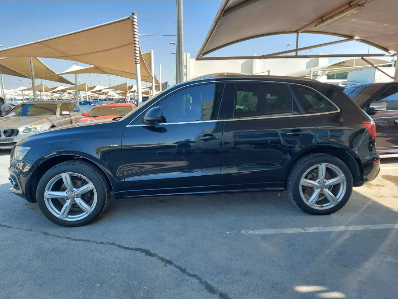 Audi Q5 - Image 6