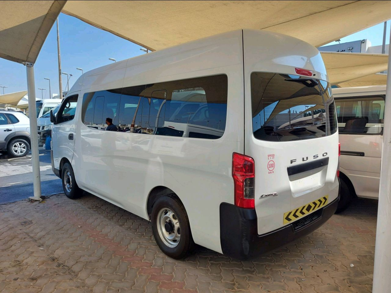 Fuso Canter - Image 5