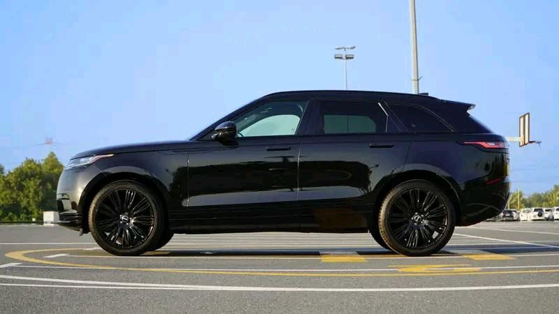 Range Rover VELAR - Image 8