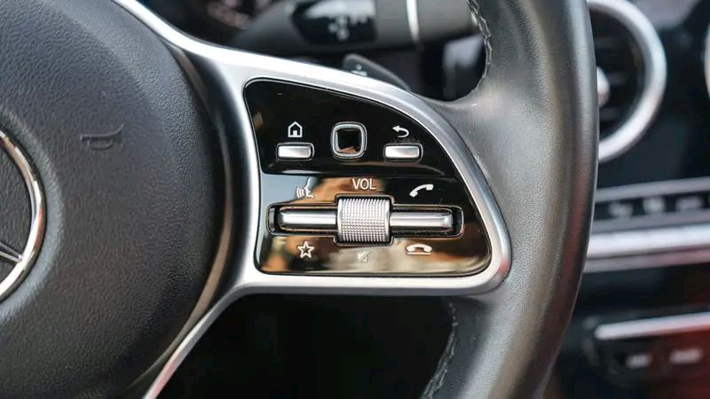 Mercedes Benz C-Class - Image 5