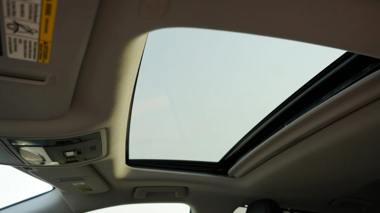 Lexus RX-Series - Image 3