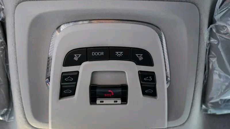 Toyota Corolla - Image 6