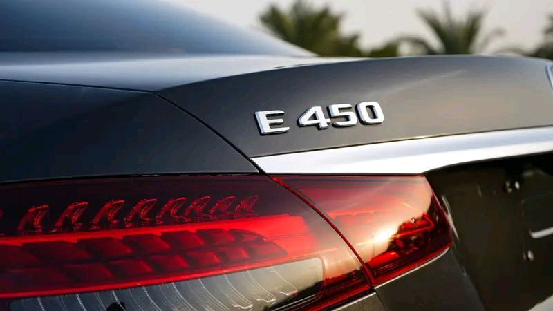 Mercedes Benz E-Class - Image 10