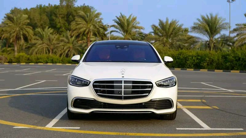 Mercedes Benz S-Class - Image 10