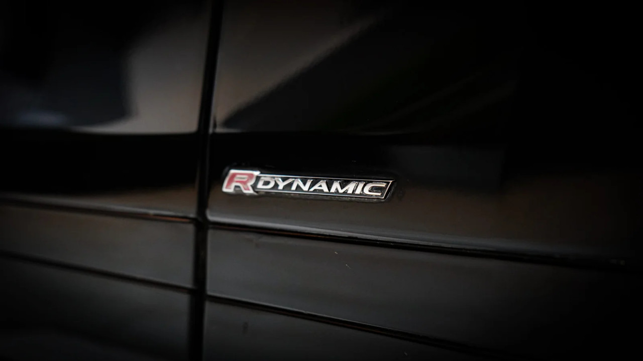 Range Rover VELAR - Image 12