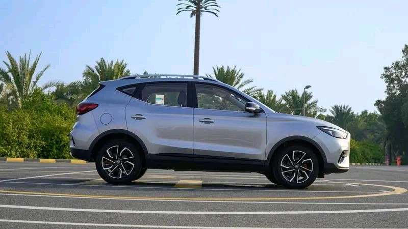 MG ZS - Image 2