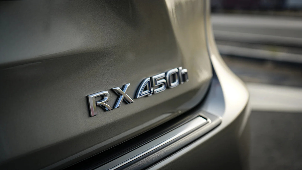 Lexus RX-Series - Image 3