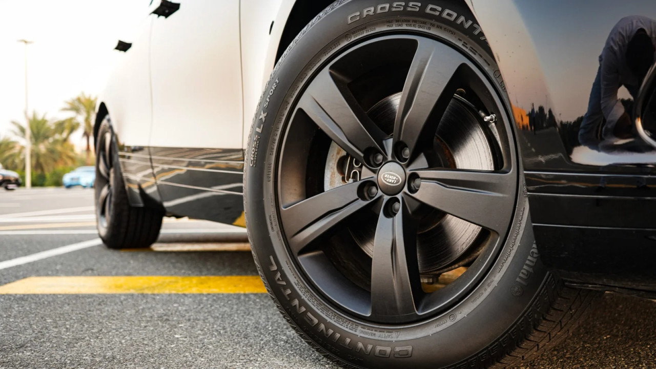 Range Rover VELAR - Image 10