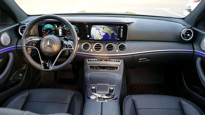 Mercedes Benz E-Class - Image 9