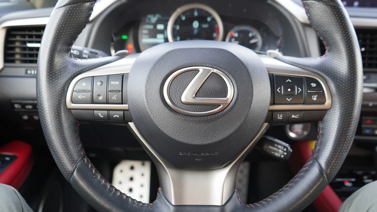 Lexus RX-Series - Image 10