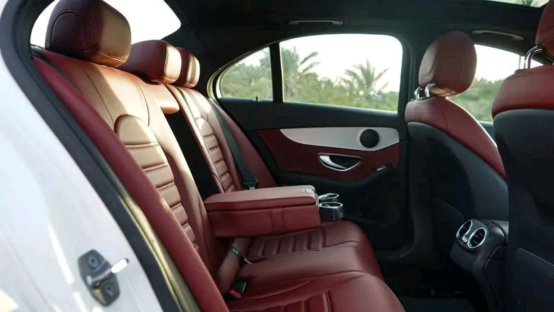 Mercedes Benz C-Class - Image 11