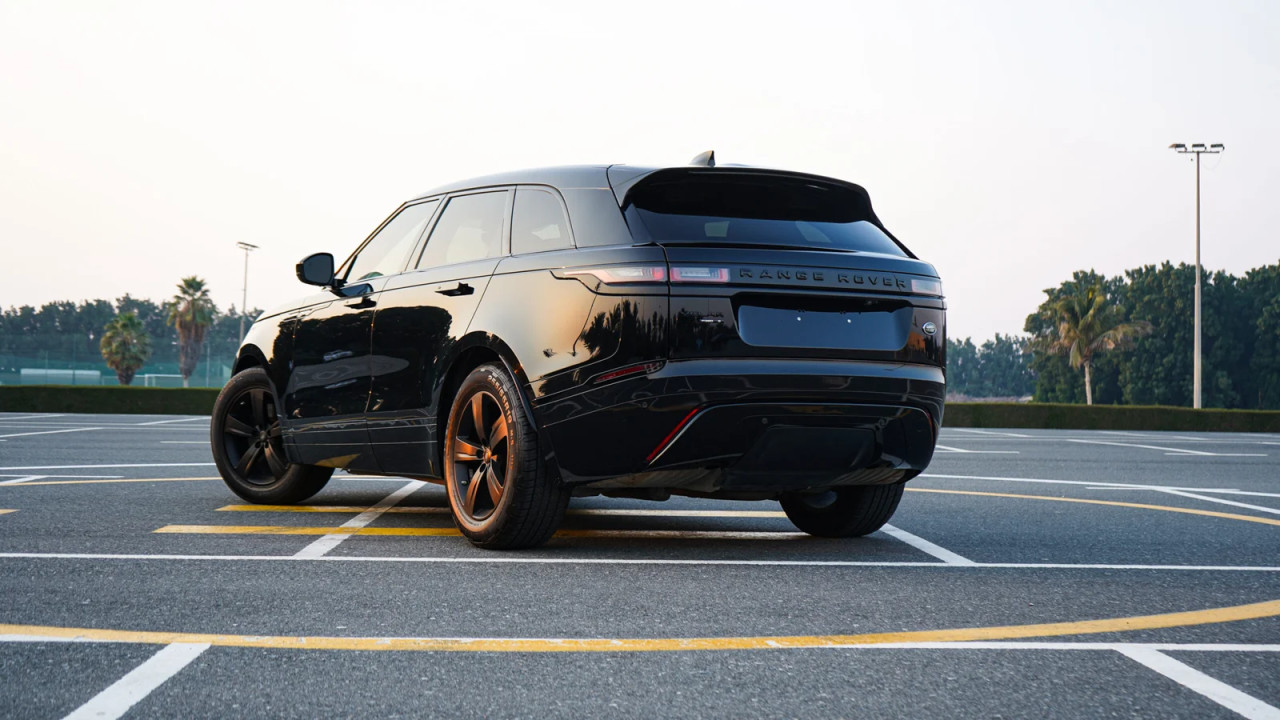 Range Rover VELAR - Image 13