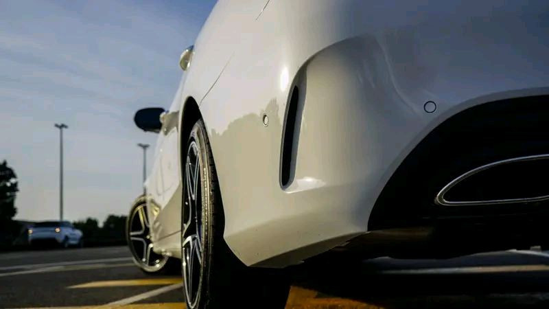 Mercedes Benz C-Class - Image 9