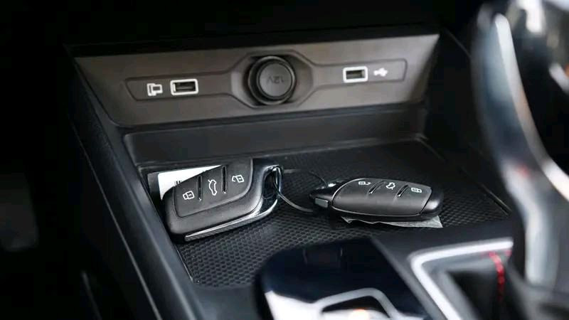 MG GT - Image 3