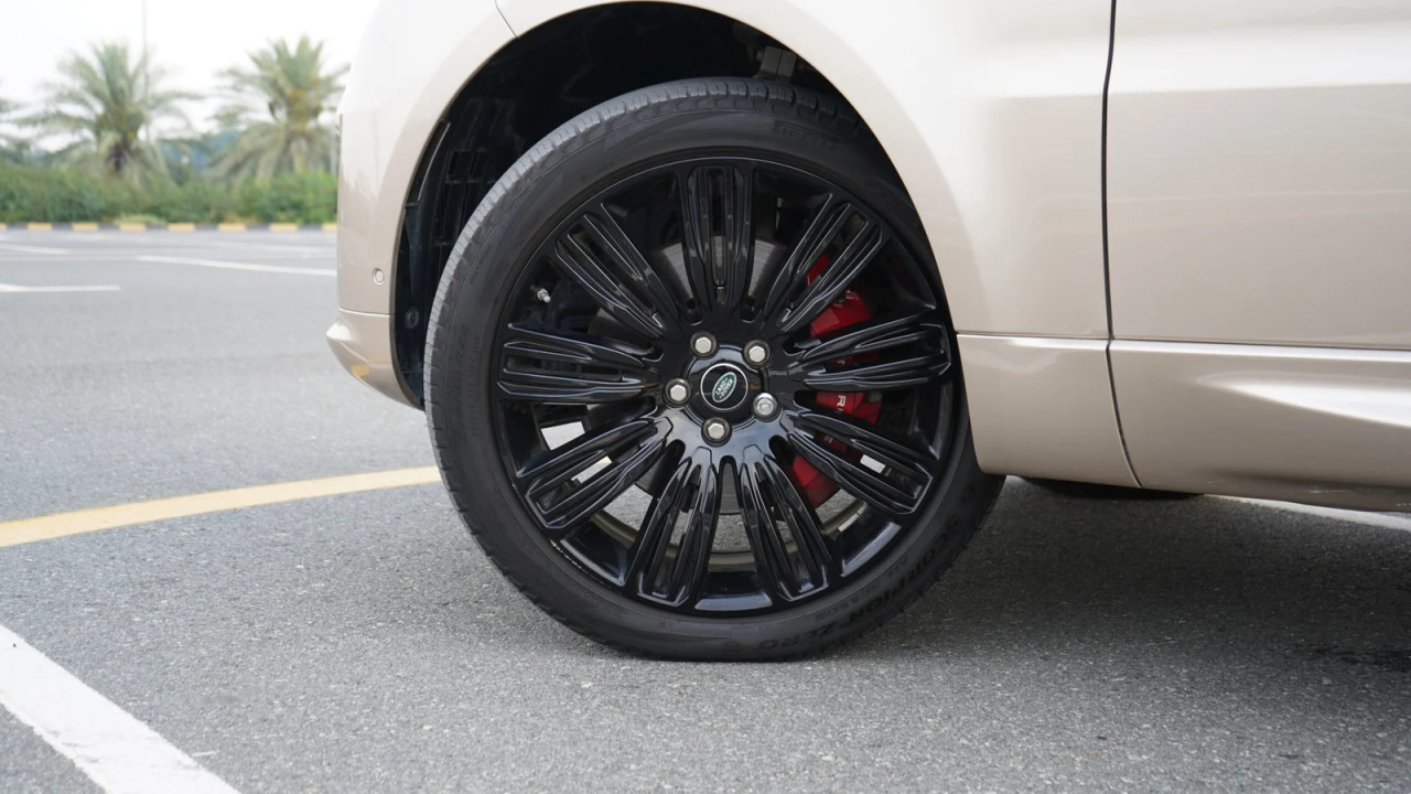 Range Rover Autobiography - Image 9