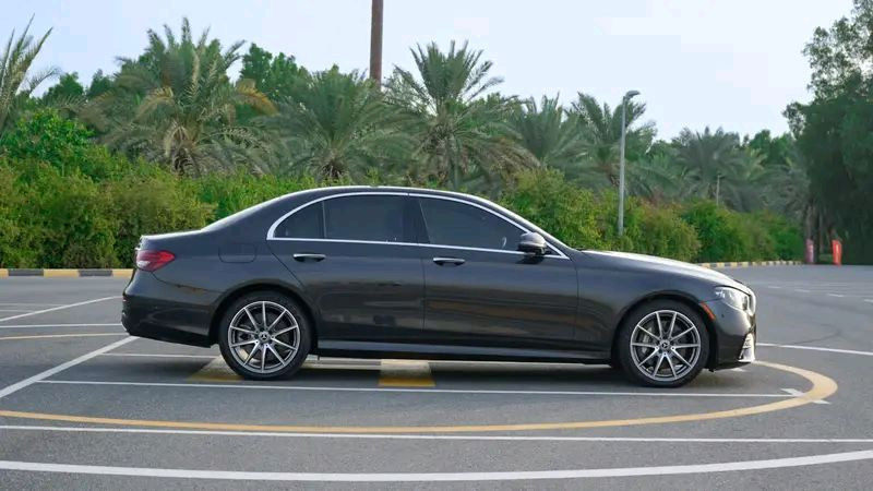 Mercedes Benz E-Class - Image 6