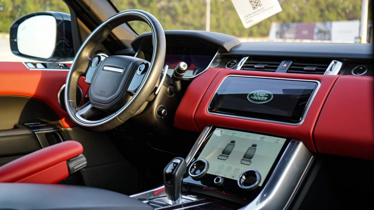 Range Rover Sport - Image 3