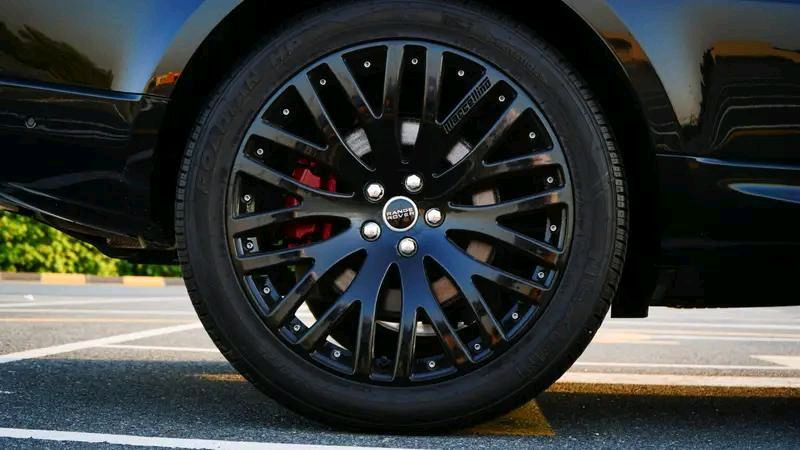 Range Rover Autobiography - Image 12