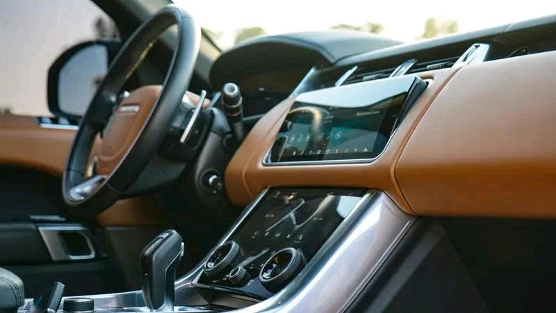 Range Rover Autobiography - Image 11