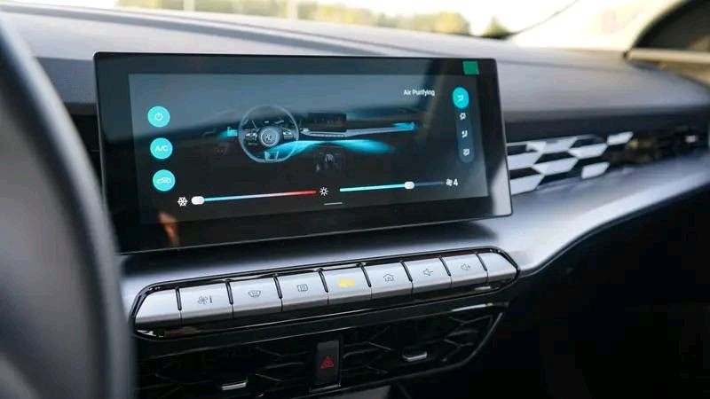 MG GT - Image 5