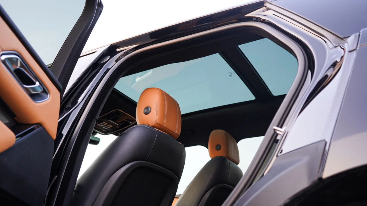 Range Rover VELAR - Image 7