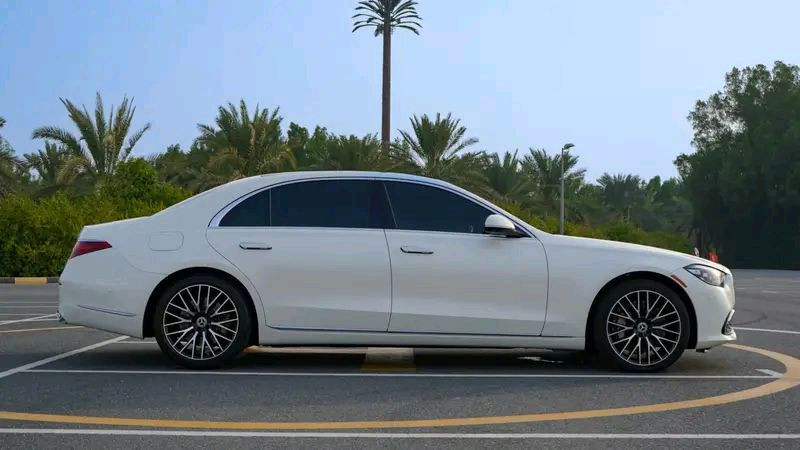 Mercedes Benz S-Class - Image 2