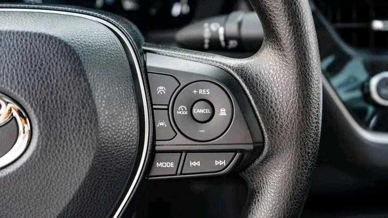 Toyota Corolla - Image 3