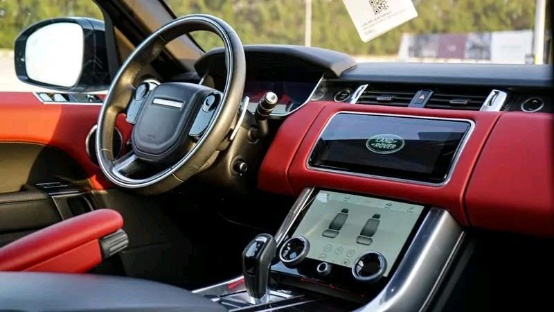 Range Rover Sport - Image 3