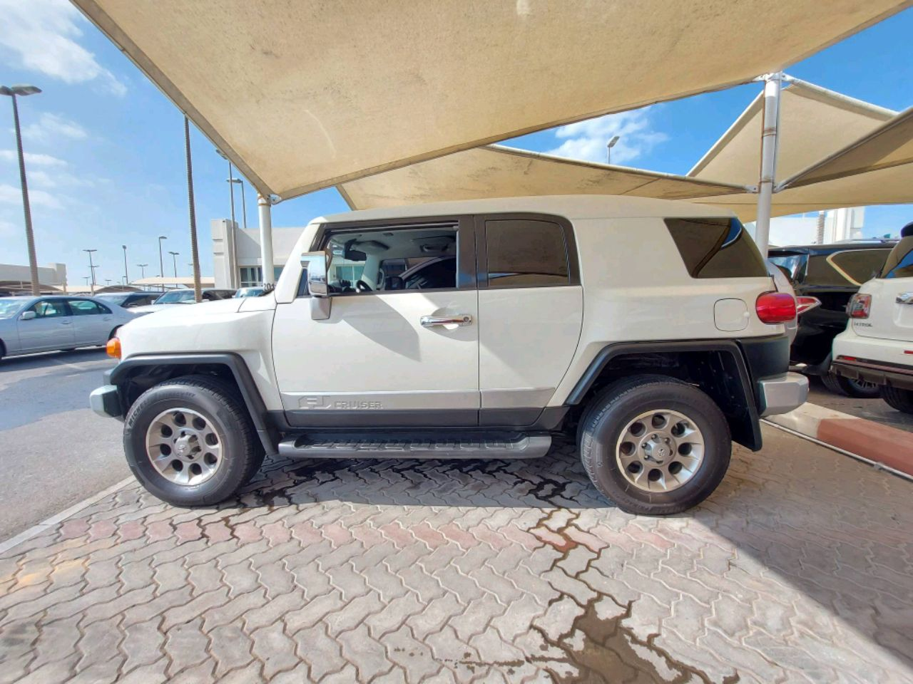 Toyota FJ Cruiser - Image 5