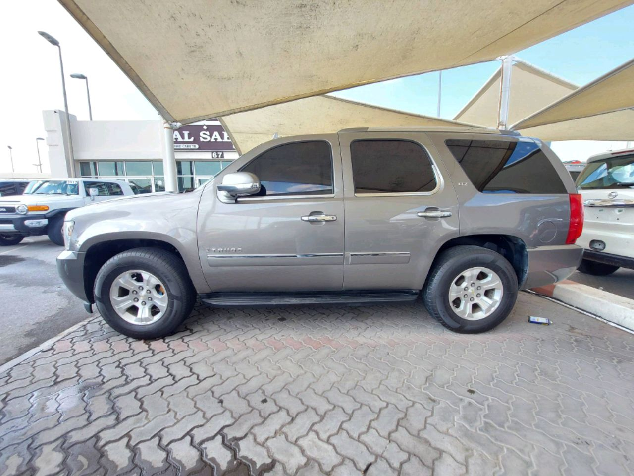 Chevrolet Tahoe - Image 5