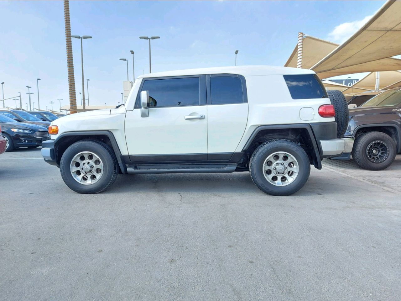 Toyota FJ Cruiser - Image 5