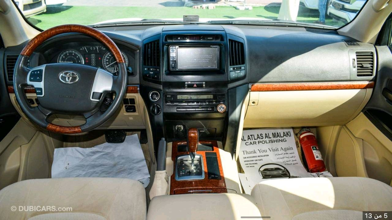 Toyota Land Cruiser - Image 5
