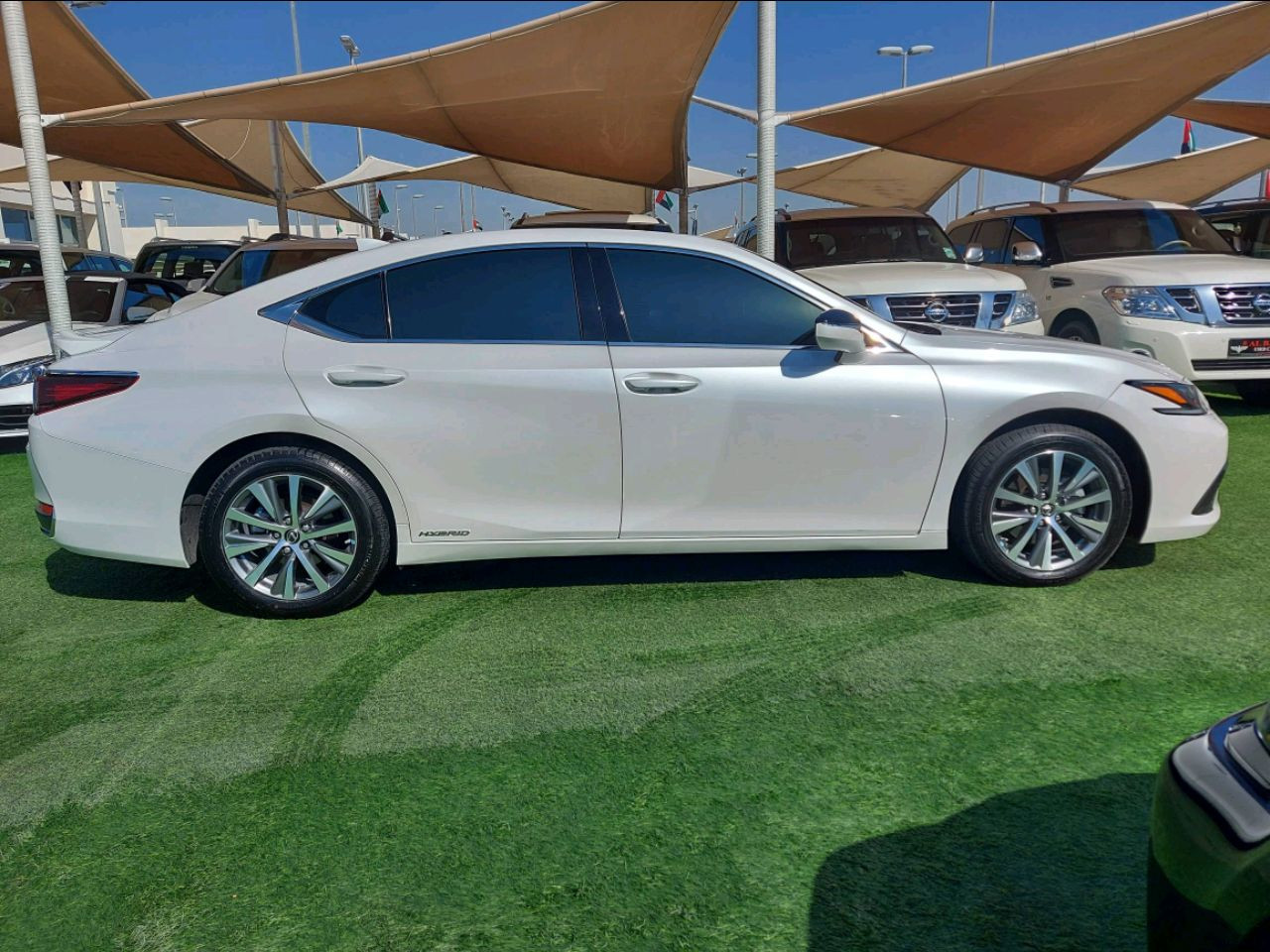 Lexus ES-Series - Image 2