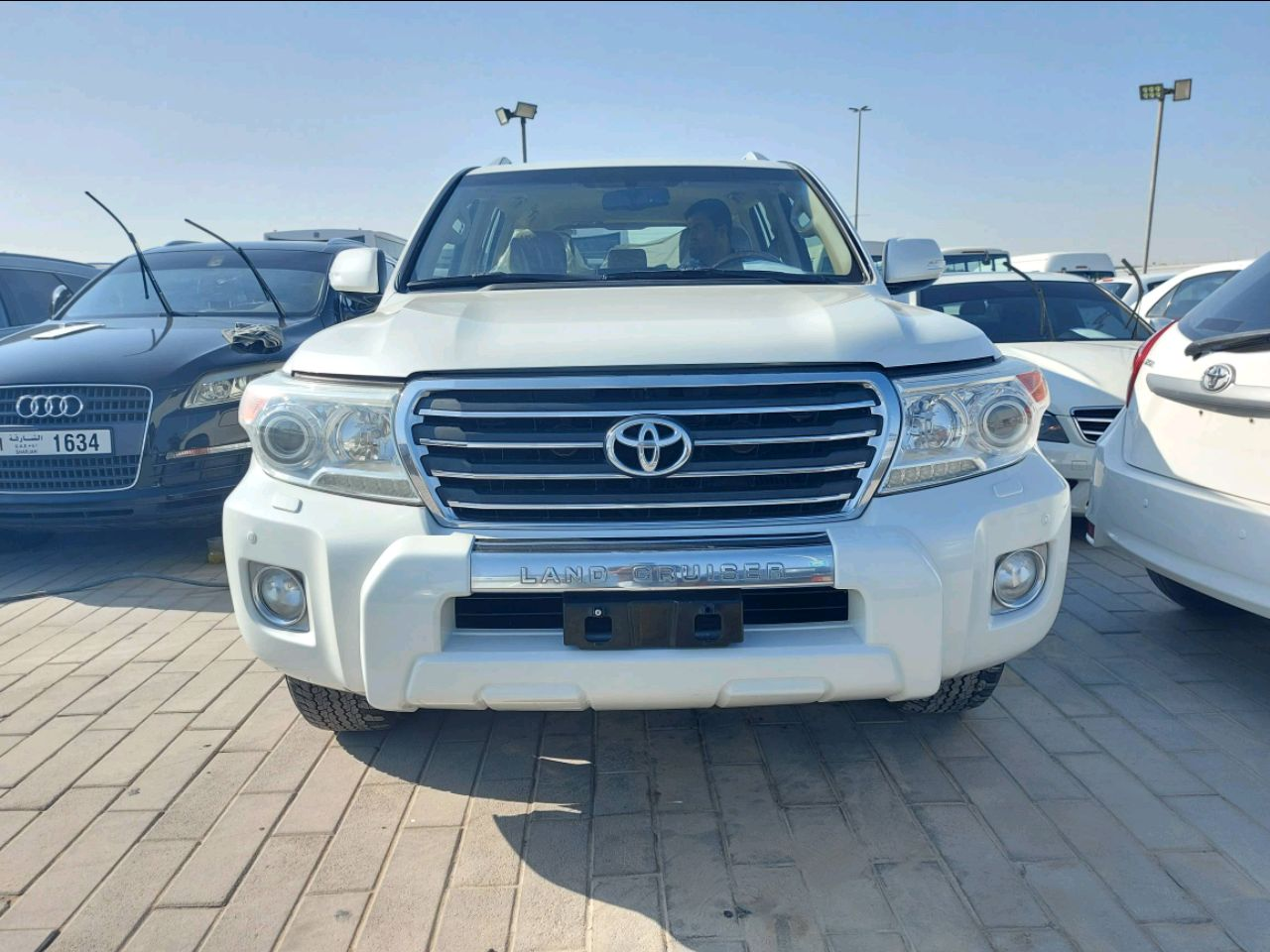 Toyota Land Cruiser - Image 4