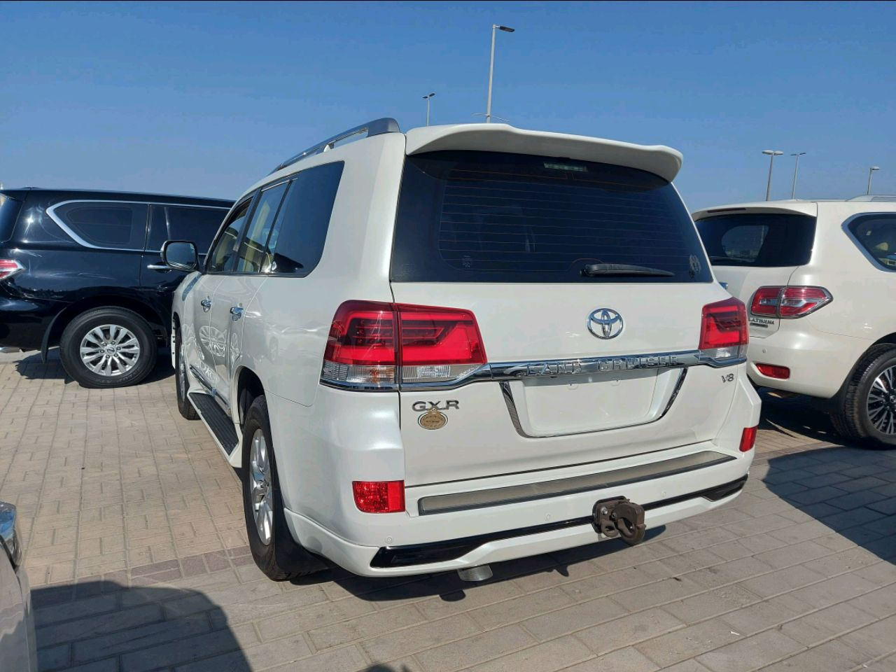Toyota Land Cruiser - Image 3