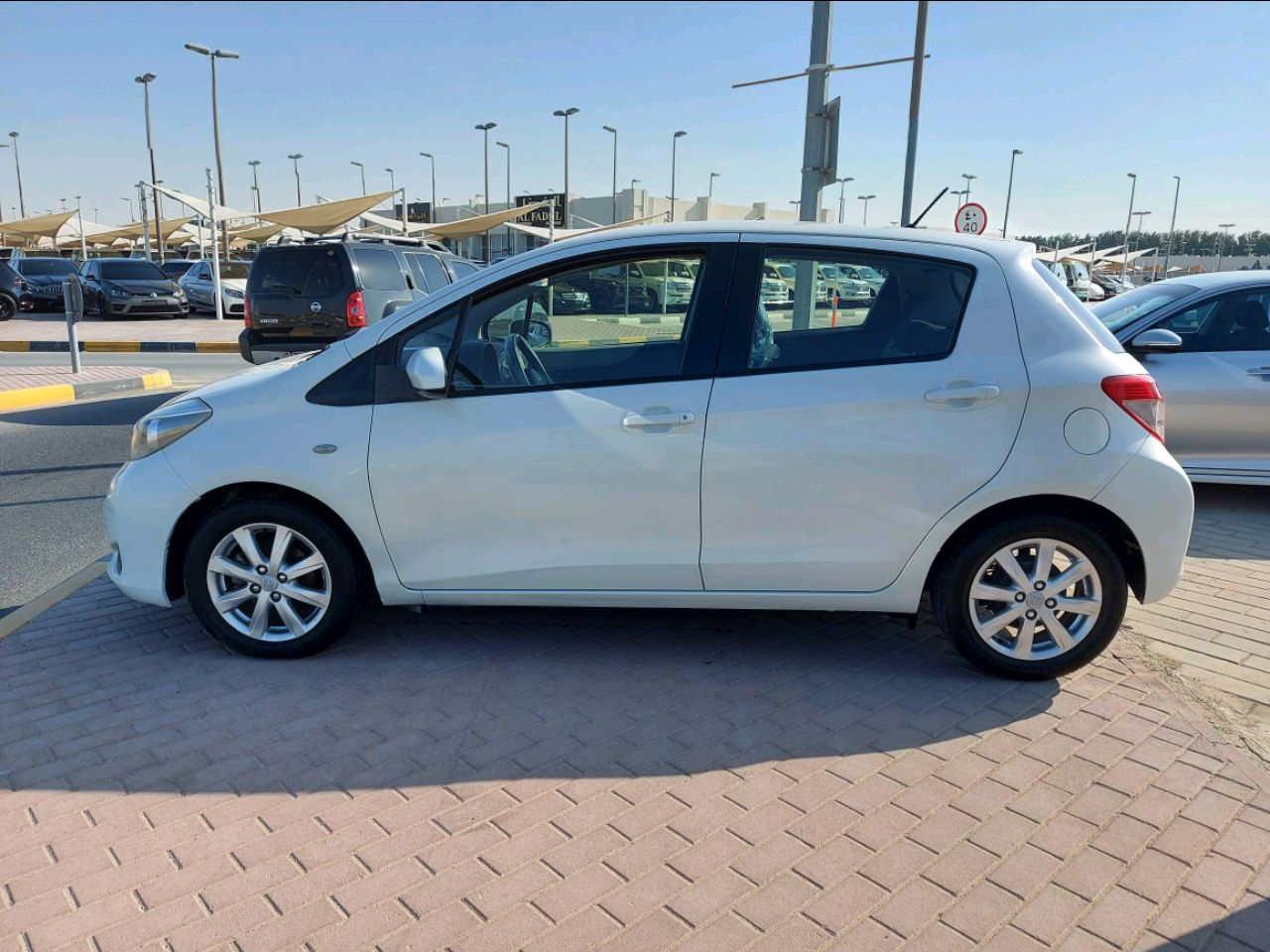Toyota Yaris - Image 6