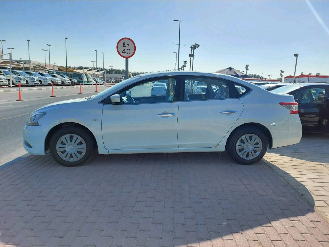 Nissan Sentra - Image 5